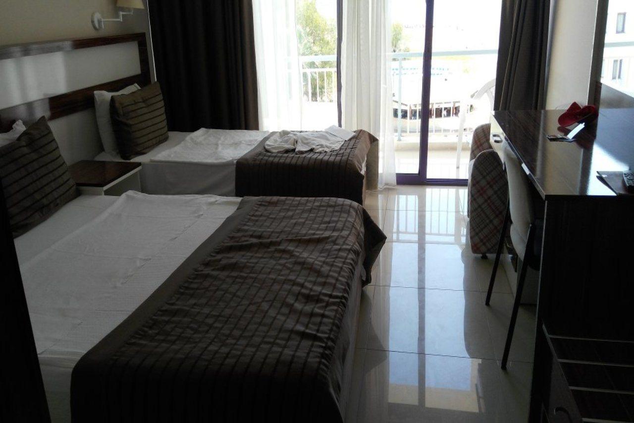 Le Monde Beach Resort & Spa Δεκελί Εξωτερικό φωτογραφία