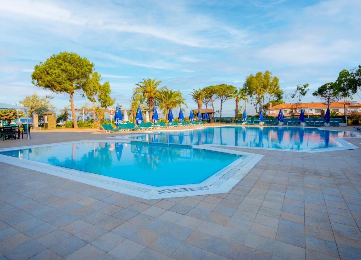 Le Monde Beach Resort & Spa Δεκελί Εξωτερικό φωτογραφία
