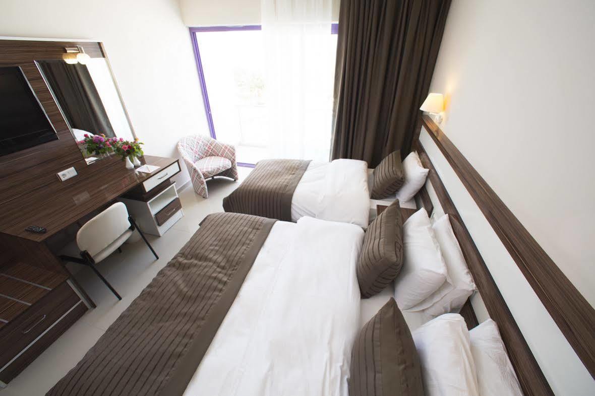 Le Monde Beach Resort & Spa Δεκελί Εξωτερικό φωτογραφία