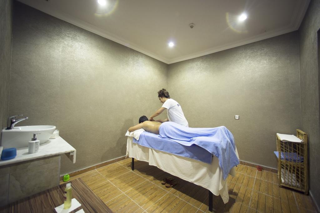 Le Monde Beach Resort & Spa Δεκελί Εξωτερικό φωτογραφία